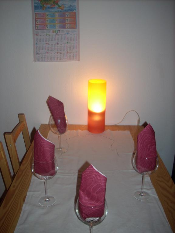 Ferienwohnung Lahntal/Taunus Huttenberg ภายนอก รูปภาพ
