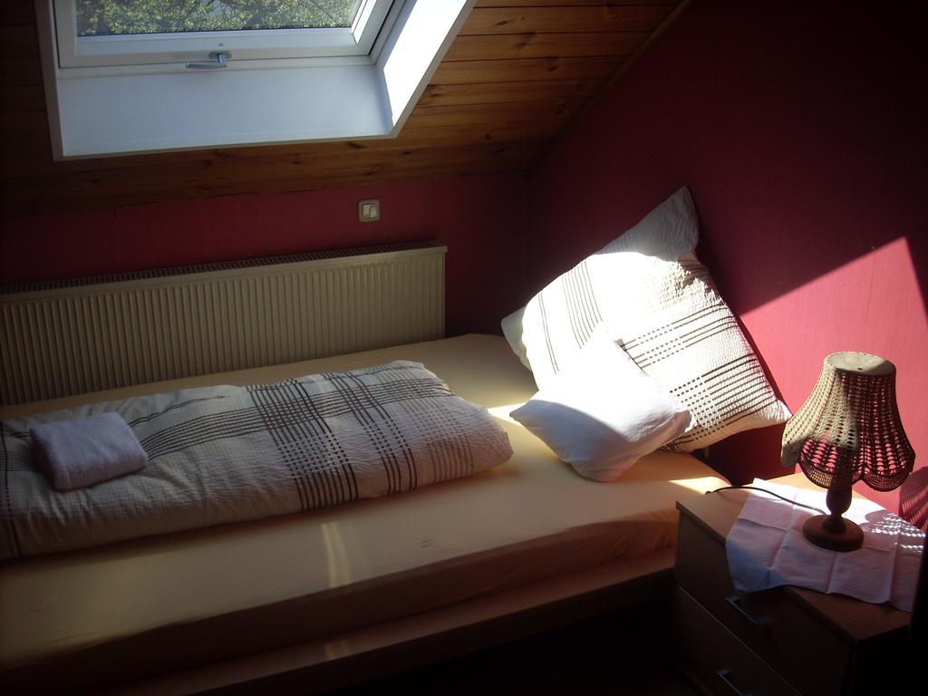 Ferienwohnung Lahntal/Taunus Huttenberg ภายนอก รูปภาพ