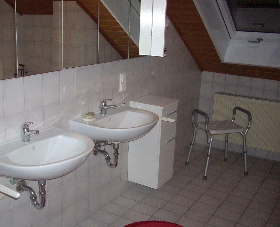Ferienwohnung Lahntal/Taunus Huttenberg ภายนอก รูปภาพ