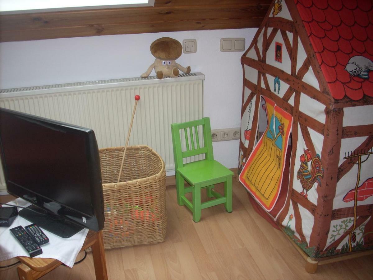 Ferienwohnung Lahntal/Taunus Huttenberg ภายนอก รูปภาพ
